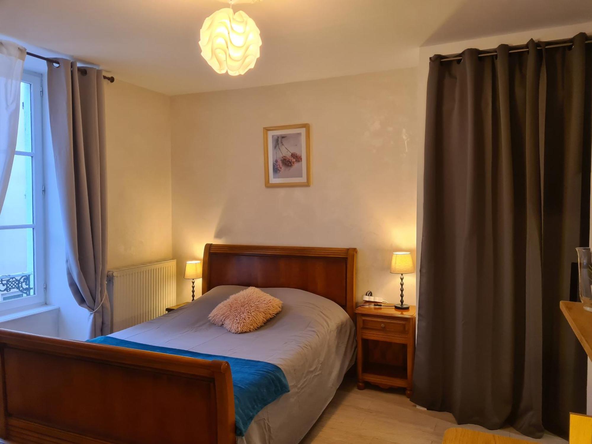 Appartement Hyper-Centre Issoire Exterior photo